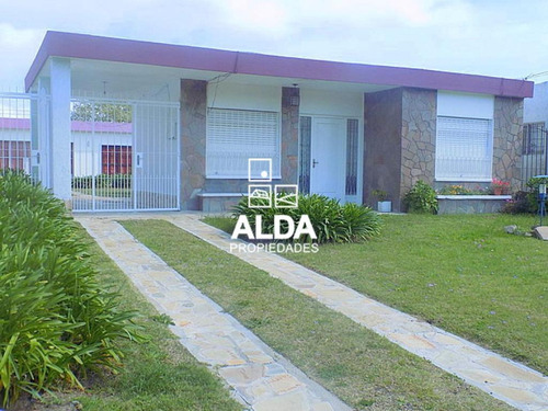 Casa Beaulieu Piriápolis 4 Dorms Alquiler Temporada Ca101280