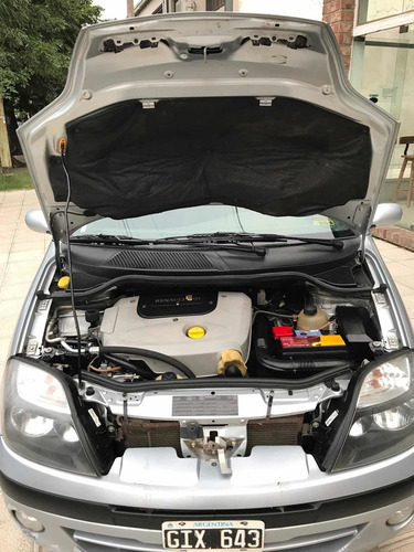 Renault Scénic 1.9 I Confort 2007