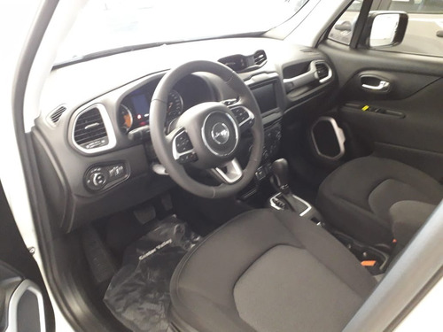 Imagen 9 de 14 de Jeep Renegade 1.8 Sport Mt 2022