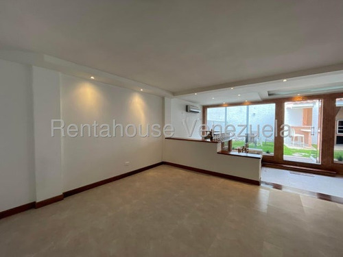 Casa Remodelada Con Jardin En Alquiler El Castaño Clima De Montaña Vigilancia Privada Todos Los Servicios Concepto Minimalista Estef 25-14338