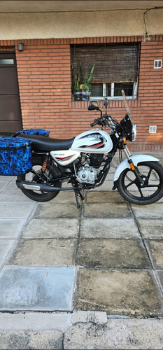 Vendo Bajaj Boxer 150cc Año 2023 Primer Dueño Con 3.000km