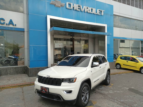 Jeep  Grand Cherokee  4g Plus