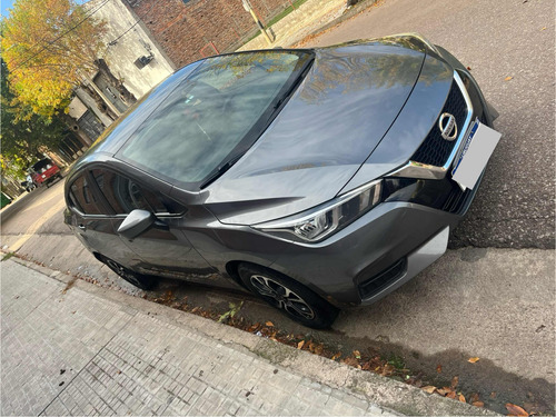 Nissan Versa 1.6 Advance