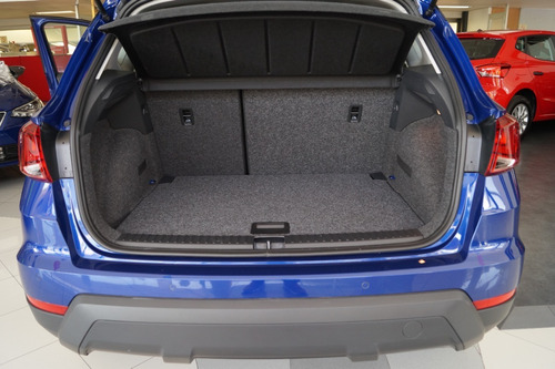 Imagen 9 de 15 de Seat Arona Style Azul 2021