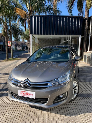 Imagen 13 de 20 de Citroën C4 Lounge 2016 1.6 Hdi 115 Feel Pack