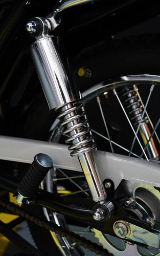 Suzuki Ax100 Negra