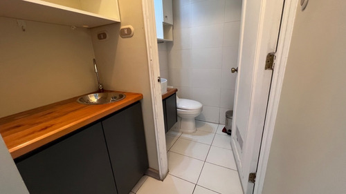 Imagen 8 de 11 de Venta Excelente Oficina 403 En Edificio Santa Maria