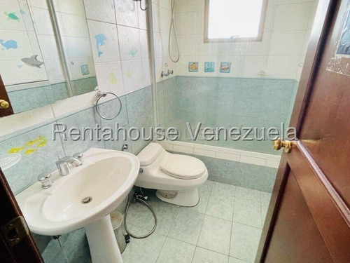 Alquilo Comodo Apartamento La Castellana Yf