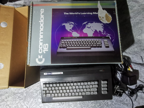 Commodore 16 En Caja 