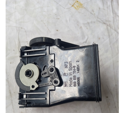 Rejilla Deflector Aire Derecha Seat Cordoba 1998-2002 Usada (Usado)