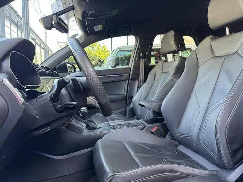 Audi Q3 2.0 40 Tfsi Select 220hp Dsg
