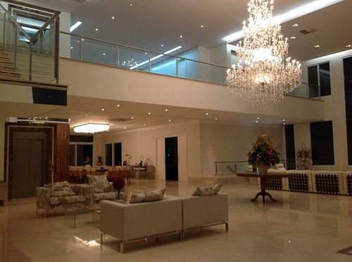Tamboré 01 | Casa Alto Padrão | 5 Suítes | A Venda | Amplo Living | Salão De Festas | Fino Acabamento - Cnc1228
