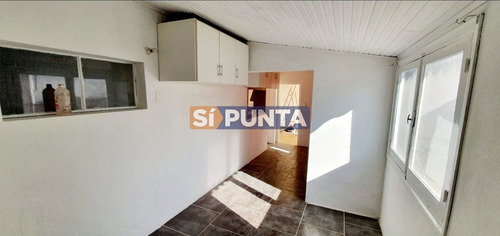 Imagen 6 de 26 de Casa En Centro De San Carlos