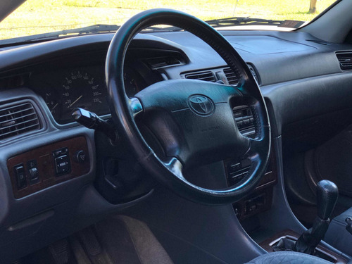 Toyota Camry 2.2 1998