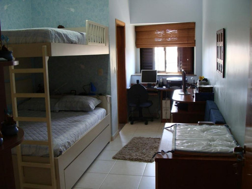 Sobrado Com 3 Dormitórios À Venda, 233 M² Por R$ 750.000 - Vila Cosmopolita - São Paulo/sp - So6489