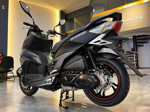 Imagem 7 de 12 de Cruisym 150 - Pcx 150 - Nmax 160 - Re