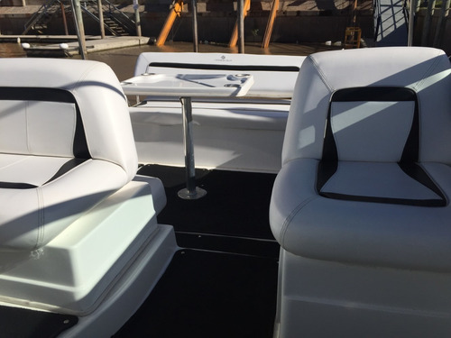 Imagen 10 de 14 de Crucero Quicksilver 2700 Con Volvo V8 300 Hp Duoprop 2016
