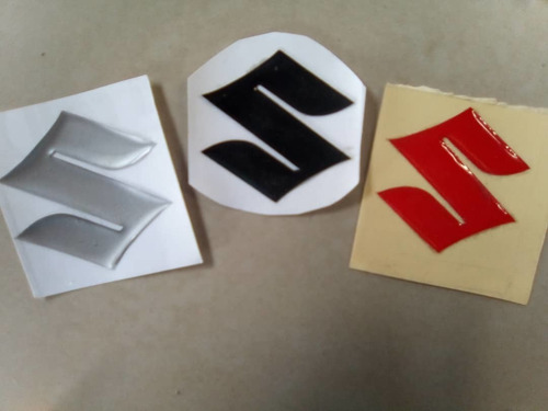 Imagen 5 de 6 de Calcomania O Emblema S Para Motos Suzuki Vstrom, Gn, En, Etc