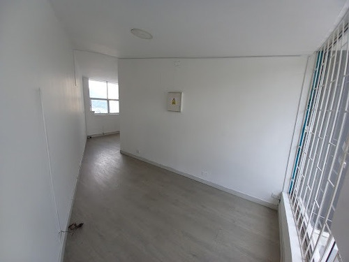 Imagen 3 de 29 de Locales En Arriendo Palogrande 279-22127