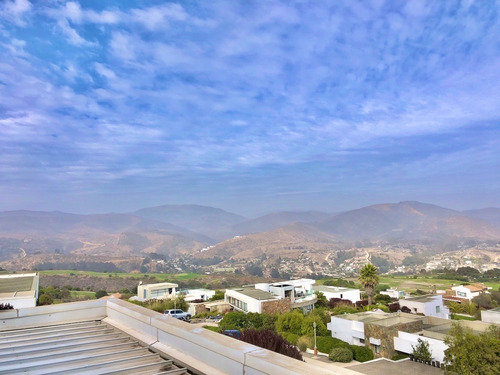 En Venta Interesante Y Sólida Casa En Costa Cachagua