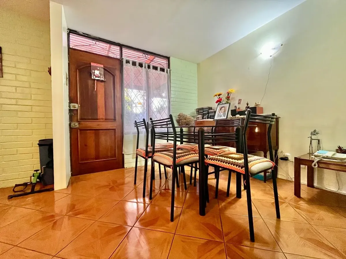 Imagen 5 de 12 de Casa Impecable - 3 Pisos - Metro Cerca