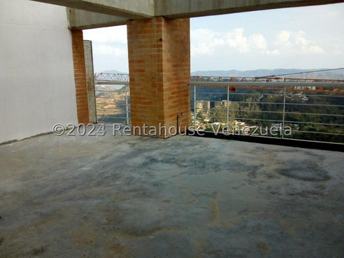 Apartamento De 3 Niveles, A Estrenar El Obra Gris, En Venta En Terrazas De Alto Hatillo, 25-3372