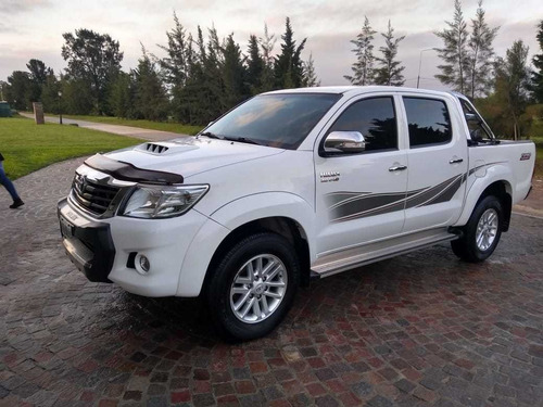 Toyota Hilux 3.0 Cd Srv I 171cv 4x2 2012