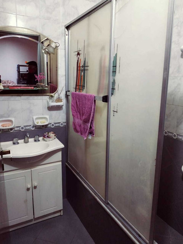 Imagen 5 de 10 de Ph En Venta En Ramos Mejía