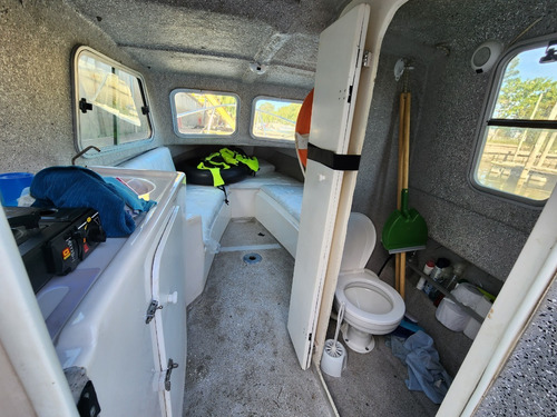 Imagen 10 de 14 de Virgin Marine 620 Tracker Cabinado Yamaha 90 Hp