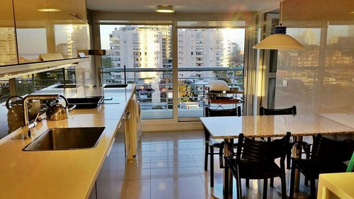 Imagen 14 de 16 de Apartamento En Venta De 3 Dormitorios En Playa Mansa (ref: Lij-5596)