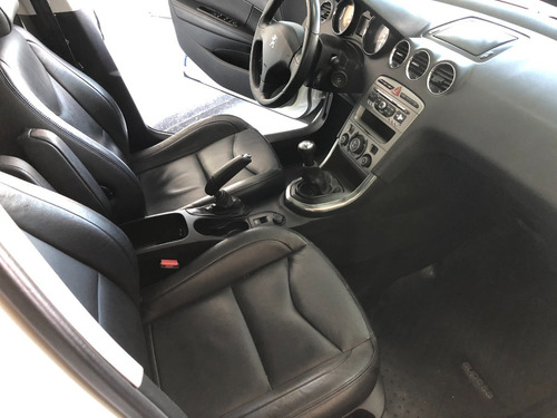 Peugeot 308 Feline