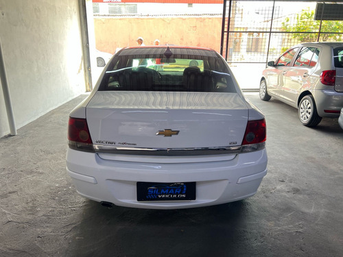 Chevrolet Vectra 2.0 MPFI ELEGANCE 8V 140CV FLEX 4P MANUAL