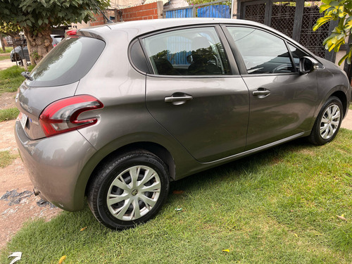 Peugeot 208 1.5 Active