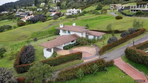 Casa En Venta En Mercenario. Cod V23518