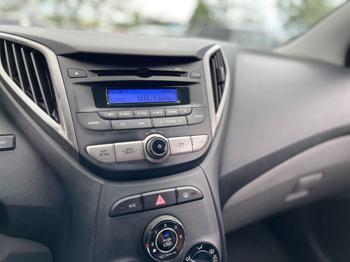Imagem 10 de 14 de Hyundai Hb20x 1.6 16v Premium