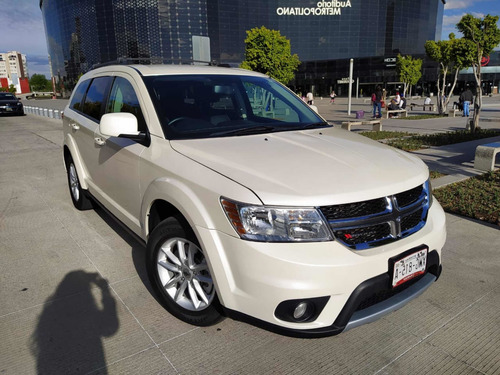Dodge Journey 2.4 Sxt 7 Pasajeros Lujo At 2018