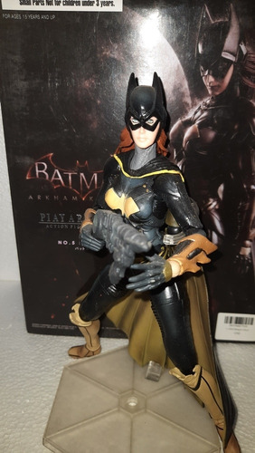 Play Arts Kai Batgirl Arkham Knight (Usado)