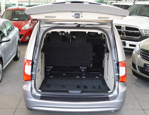 Imagen 11 de 12 de Chrysler Town & Country Li 2016