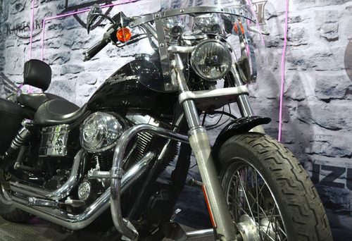 Equipada Harley Davidson Dyna Street Bob 1450cc