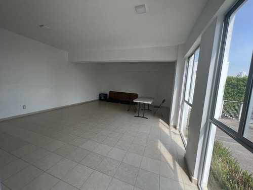 Vendo Piso Residencial En Lago Esmeralda Cod. Dev213
