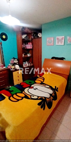 Imagen 11 de 12 de Casa En Venta 3 Plantas En La Parroquia La Vega