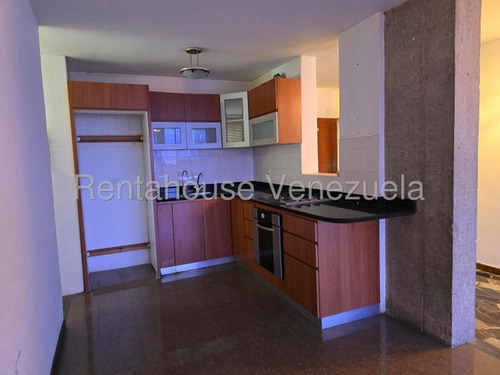 Agp Apartamento En Venta Ubicado En Zona Estratégica, En Sebucan 25-16900 Ys