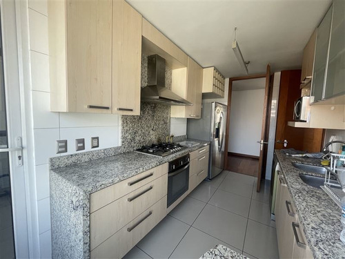 Imagen 7 de 30 de Departamento En Arriendo De 2 Dorm. En Las Condes