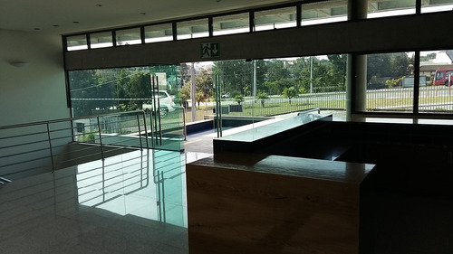 Imagem 7 de 30 de Prédio Comercial À Venda Com 10787m² Por R$ 24.000.000,00 No Bairro Uberaba - Curitiba / Pr - Pc 016