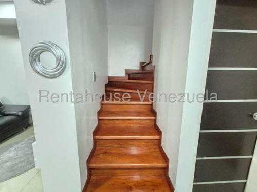 Marianny Gonzalez, Vende Townhouse En Urb Privado La Mata Cabudare