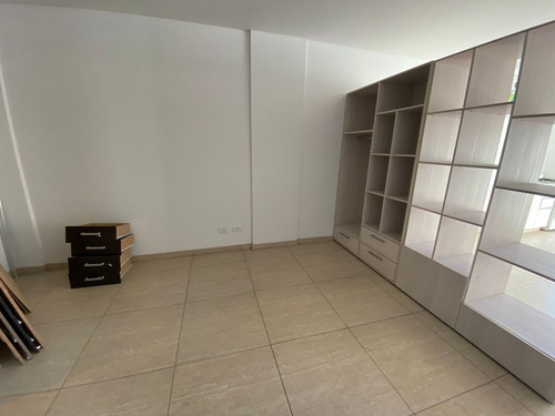 Venta 1 Ambiente. A Estrenar. Bajas Expensas.