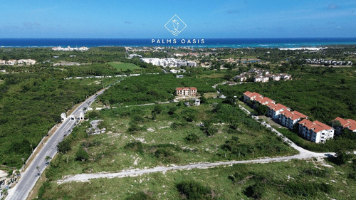 Moderno Proyecto De Apartamentos Palms Oasis En Punta Cana 