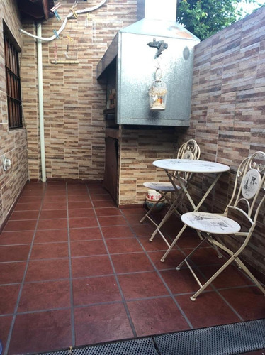 Imagen 5 de 9 de Duplex 4 Ambientes En Excelente Estado