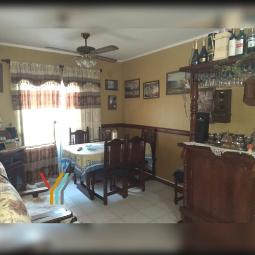 Imagen 10 de 11 de Departamento De Dos Dormitorios Con Cochera En Subsuelo