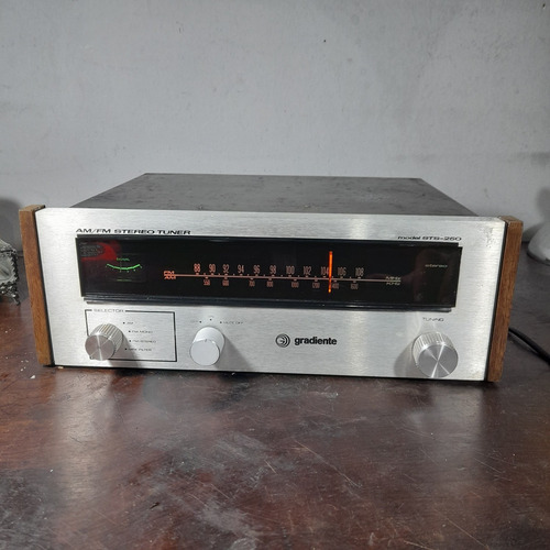 Imagem 1 de 9 de Tuner Gradiente Sts 250 Antigo Funcionando Perfeitamente